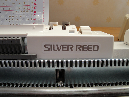 Silver Reed Knitting Machine Review